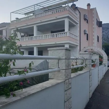Ekica