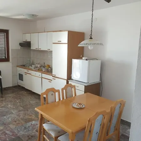 Ekica Apartment Orebic